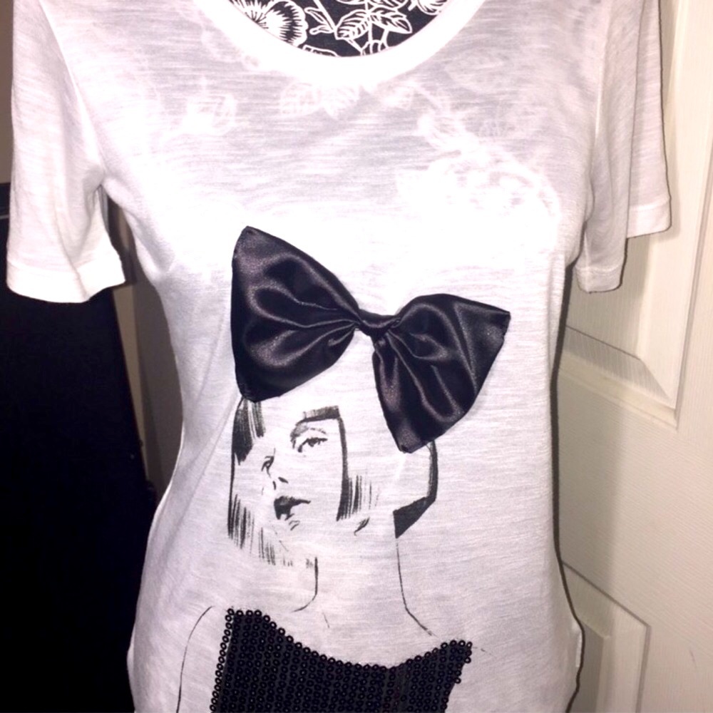 Best Mountain White T-shirt Girl w/ Satin Bow 🎀